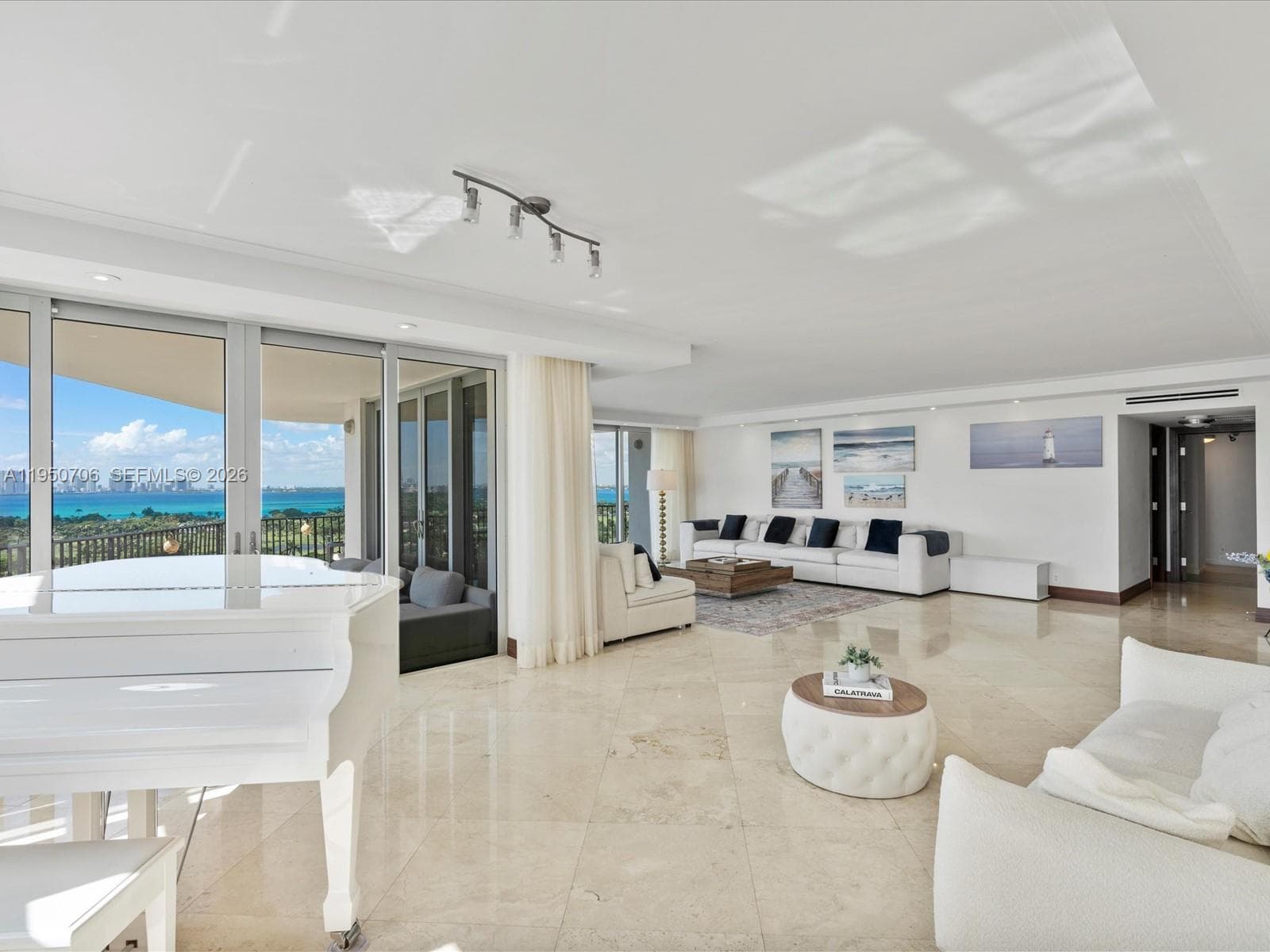 5660 Collins Ave # 18A, Miami Beach FL 33140 — 1