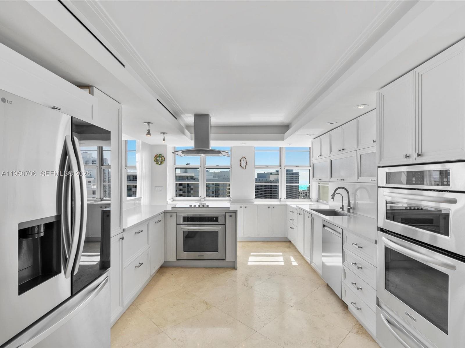 5660 Collins Ave # 18A, Miami Beach FL 33140 — 30