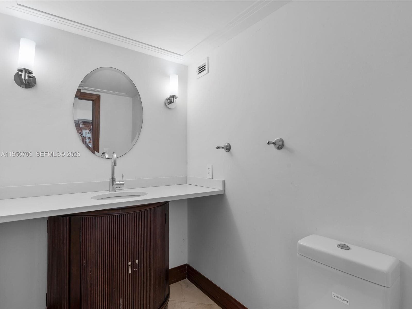 5660 Collins Ave # 18A, Miami Beach FL 33140 — 18