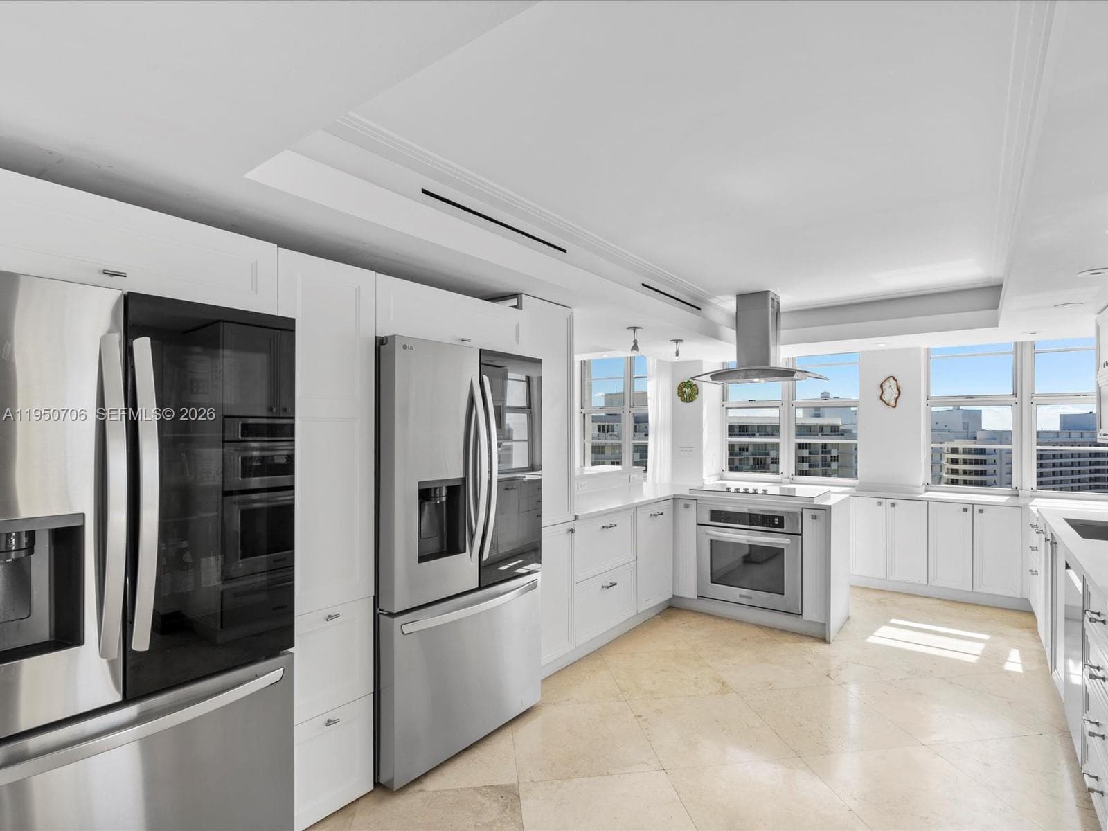 5660 Collins Ave # 18A, Miami Beach FL 33140 — 31