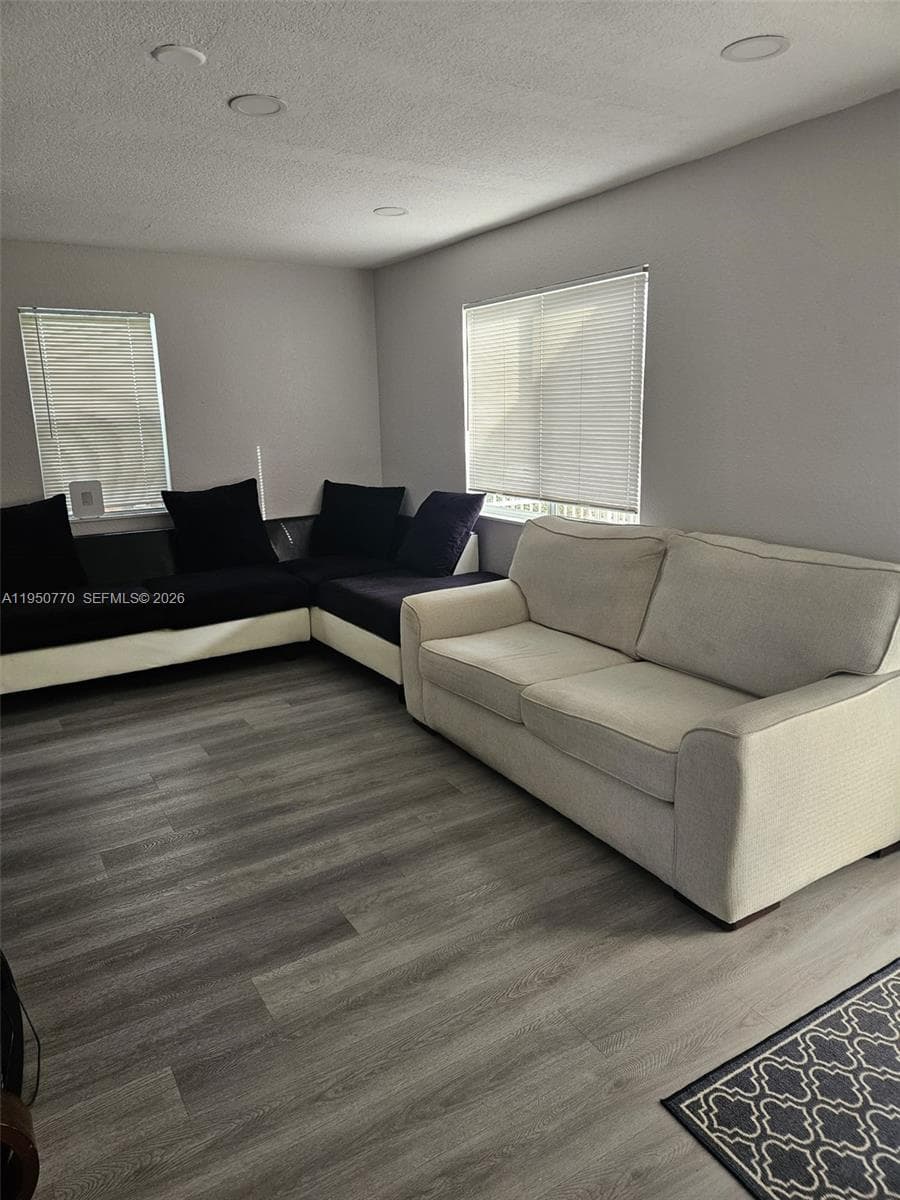 4221 NW 169th Ter, Miami Gardens FL 33055 — 8