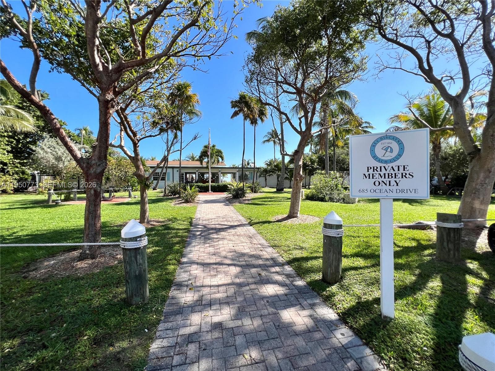 255 Sunrise Dr # 308, Key Biscayne FL 33149 — 17