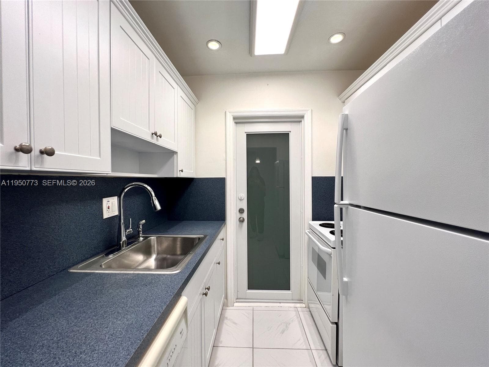 255 Sunrise Dr # 308, Key Biscayne FL 33149 — 7