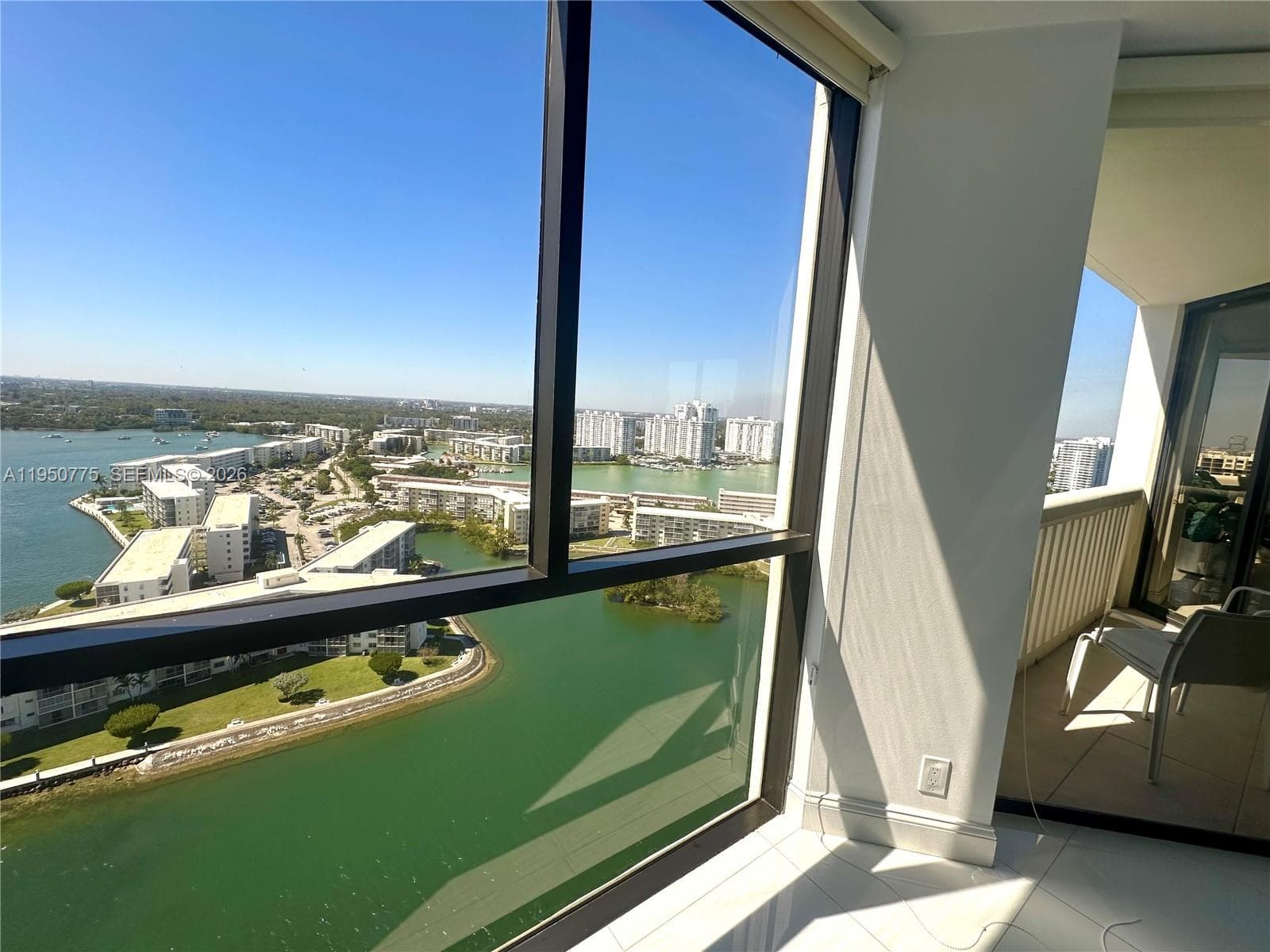 1000 W Island Blvd # 2410, Aventura FL 33160 — 20