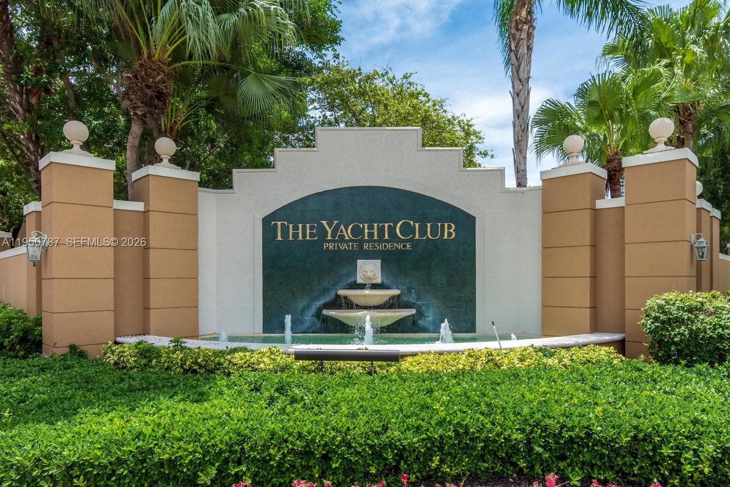 19801 E Country Club Dr # 4501, Aventura FL 33180 — 52