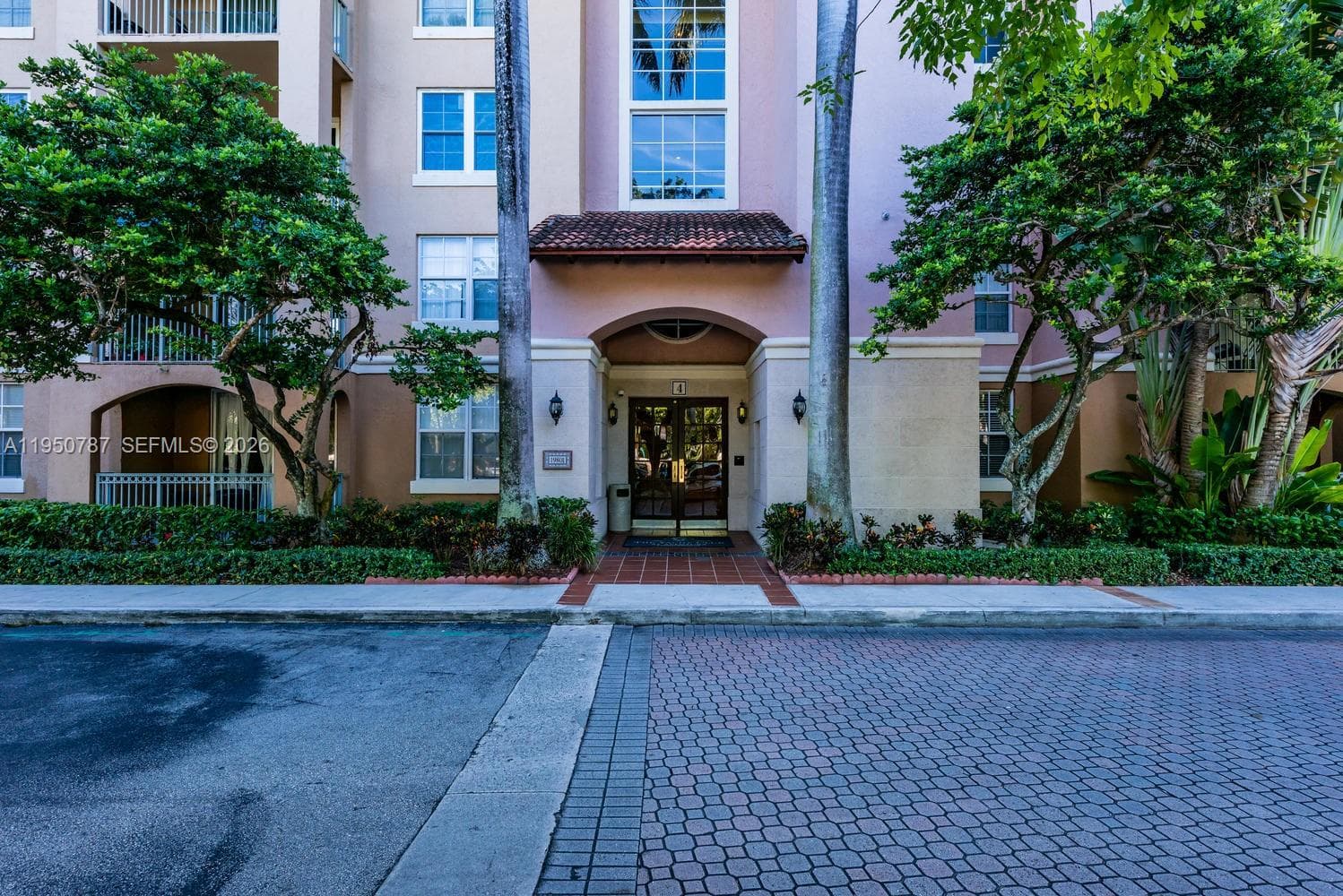 19801 E Country Club Dr # 4501, Aventura FL 33180 — 1