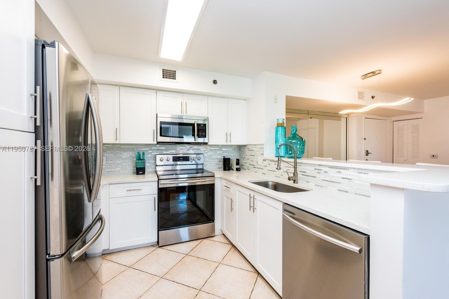 19801 E Country Club Dr # 4501, Aventura FL 33180 — 18