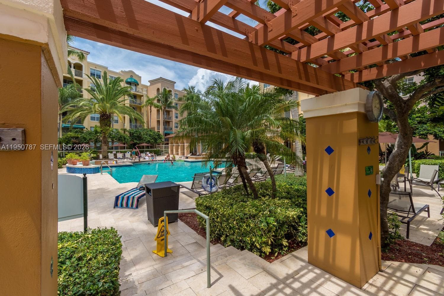 19801 E Country Club Dr # 4501, Aventura FL 33180 — 39