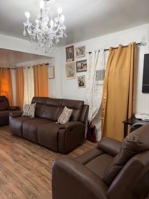 2711 NW 169 Terrace, Miami Gardens FL 33056 — 4