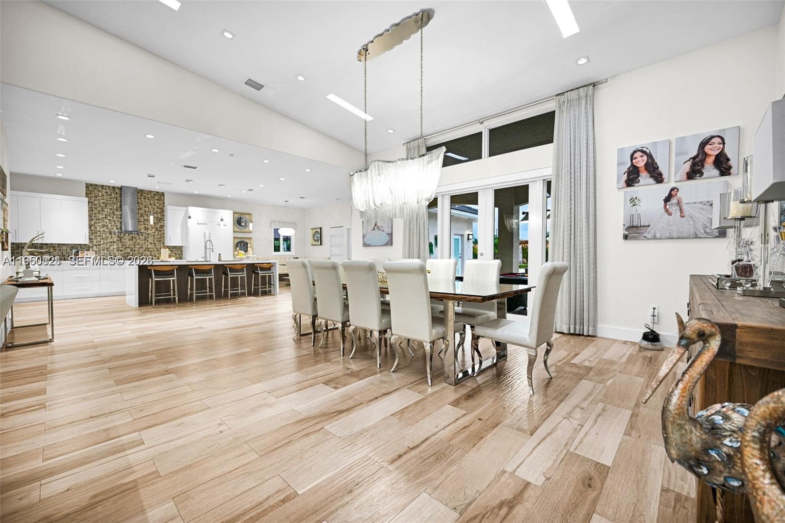 433 NW 127th Ave, Miami FL 33182 — 57