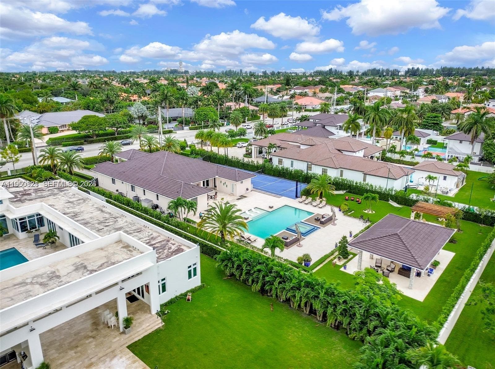 433 NW 127th Ave, Miami FL 33182 — 9