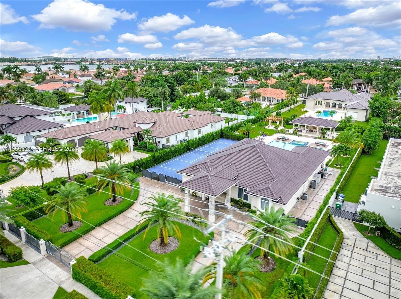 433 NW 127th Ave, Miami FL 33182 — 10