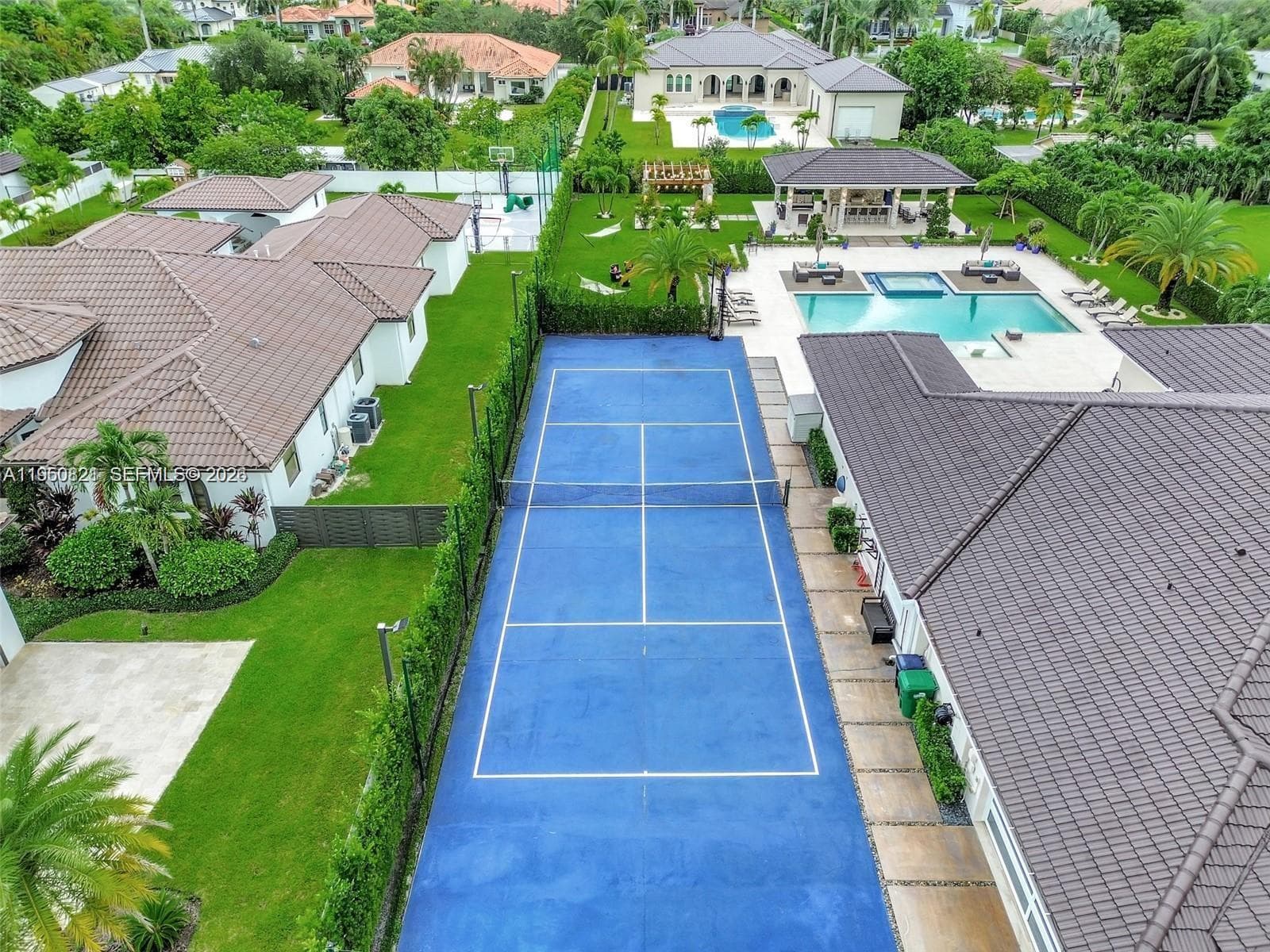 433 NW 127th Ave, Miami FL 33182 — 11