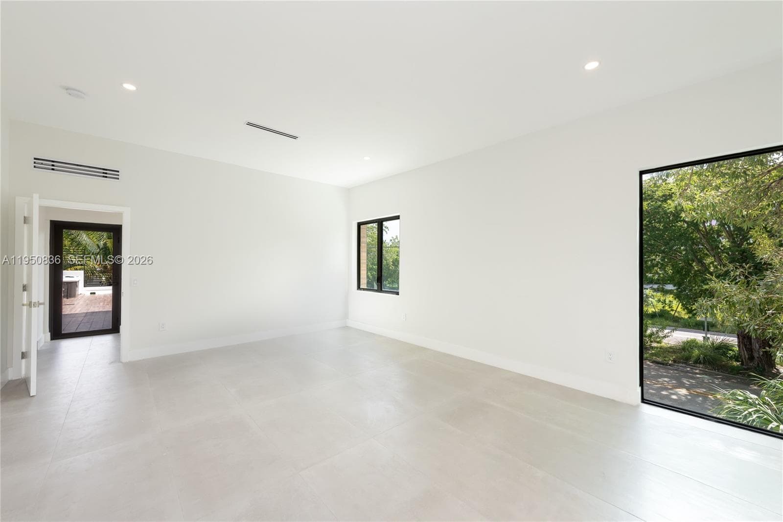 101 SW 25th Rd, Miami FL 33129 — 27