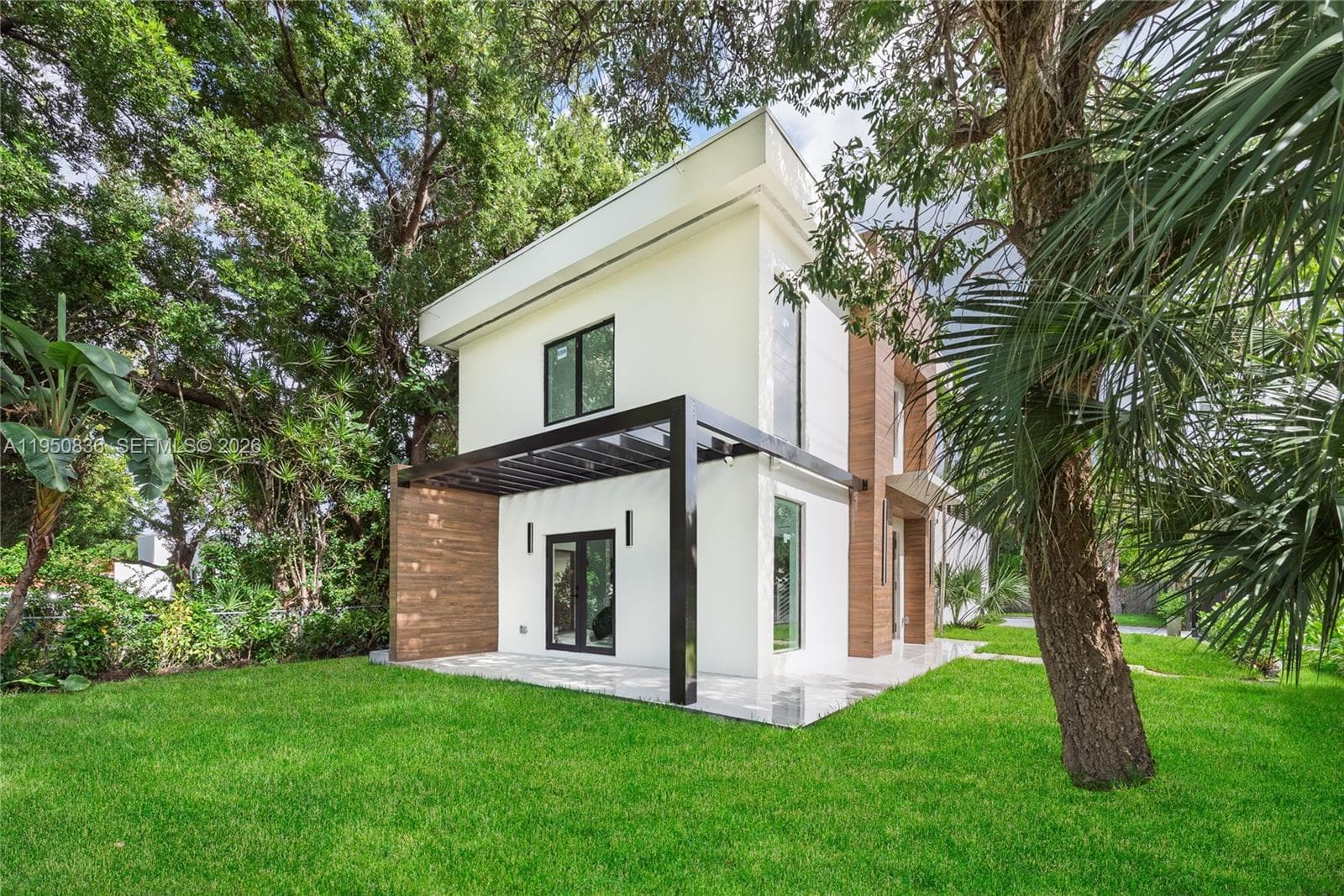 101 SW 25th Rd, Miami FL 33129 — 2