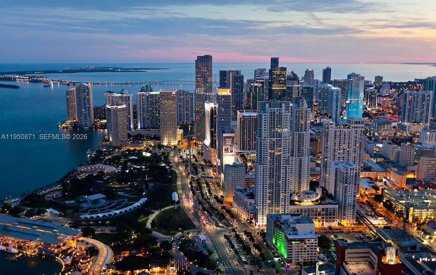 151 SE 1st St # 3010, Miami FL 33131 — 18