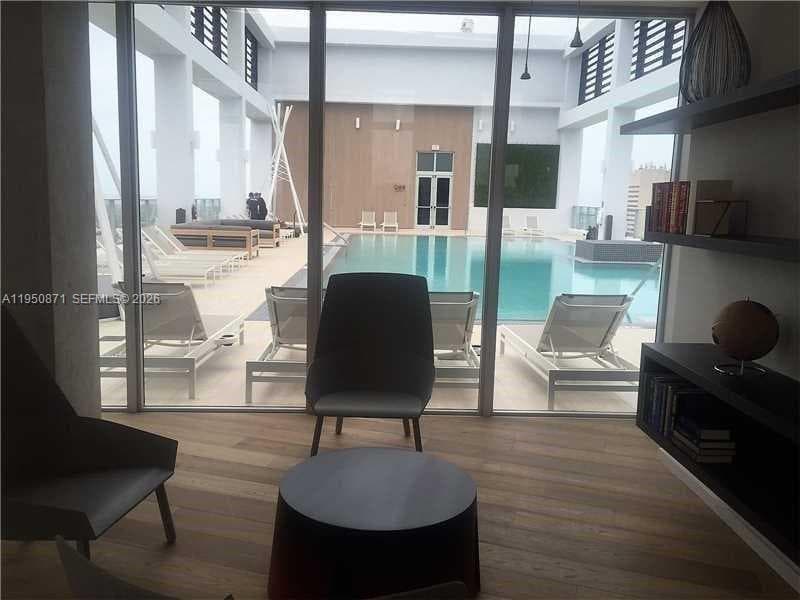 151 SE 1st St # 3010, Miami FL 33131 — 21