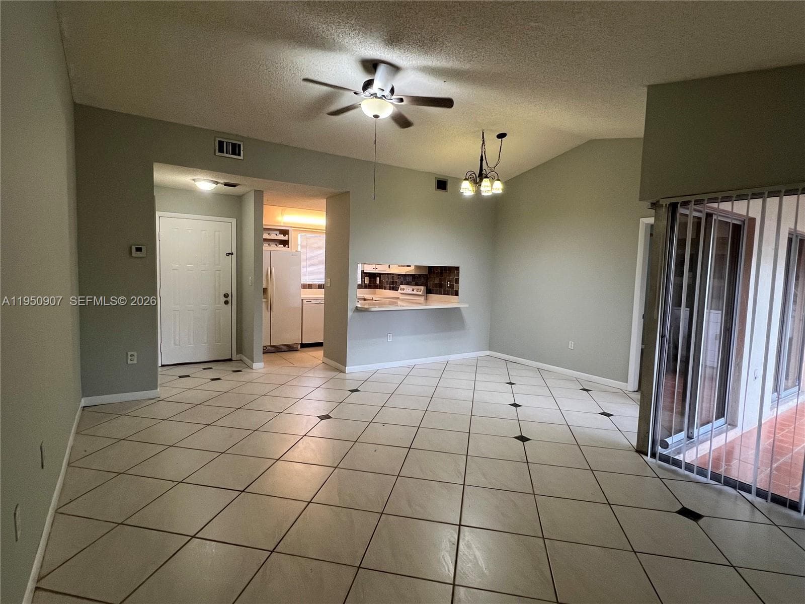 809 NE 214th Ln # 2, Miami FL 33179 — 6