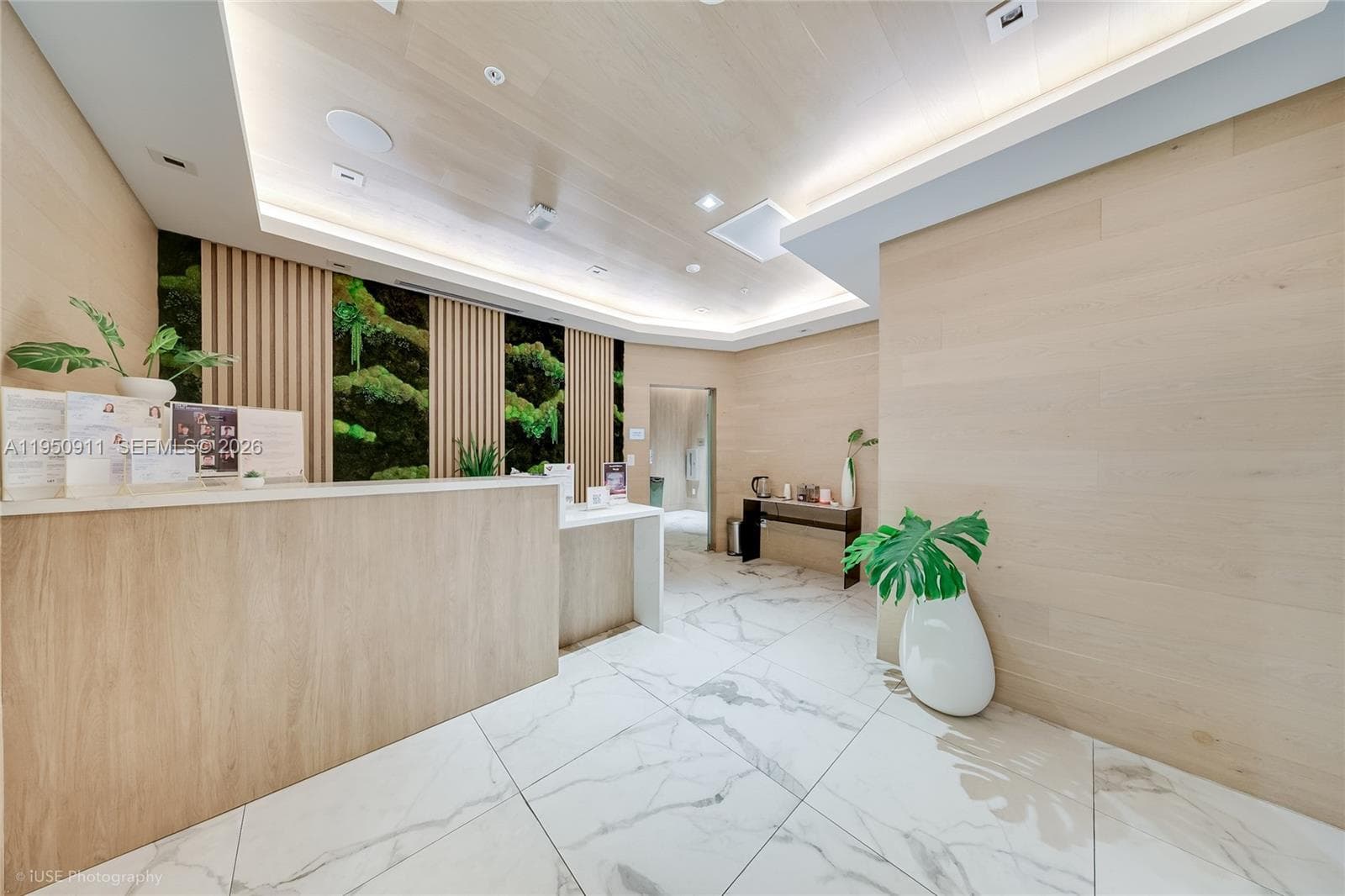 90 SW 3rd St # 3109, Miami FL 33130 — 16