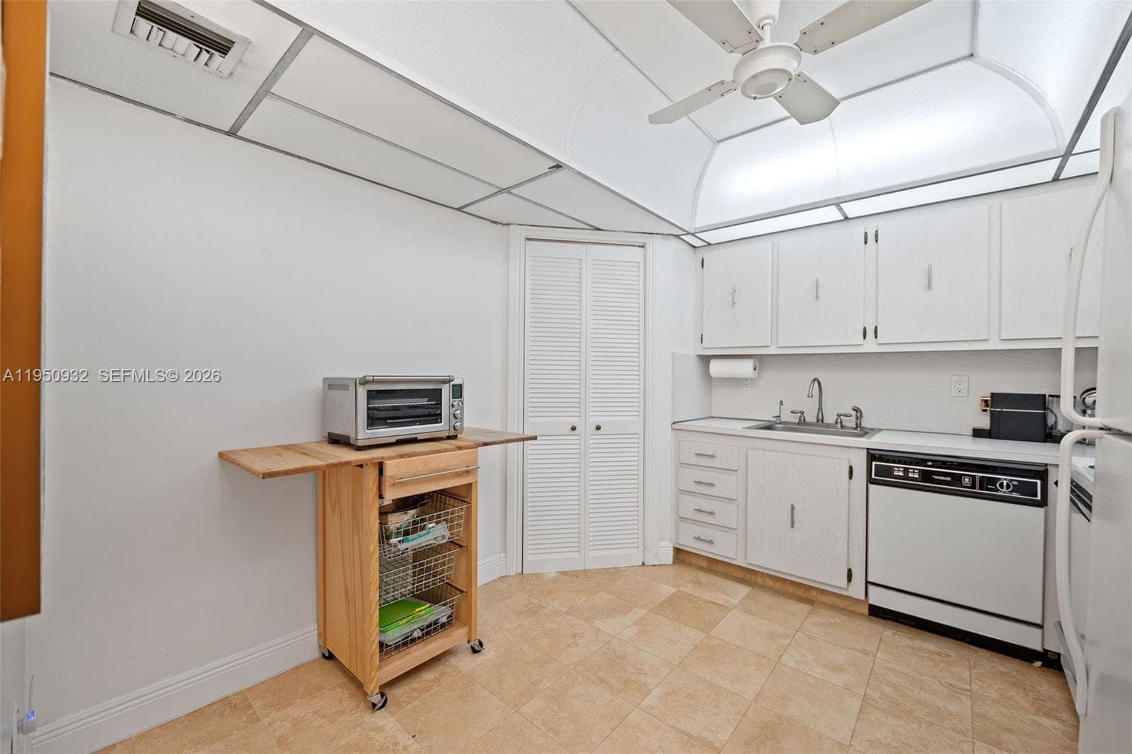 9273 Collins Ave # 1102, Surfside FL 33154 — 13