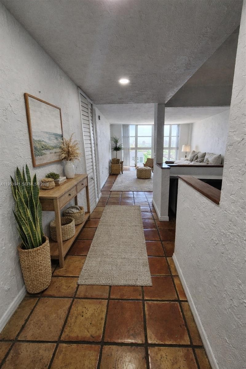 1228 West Ave # 909, Miami Beach FL 33139 — 4