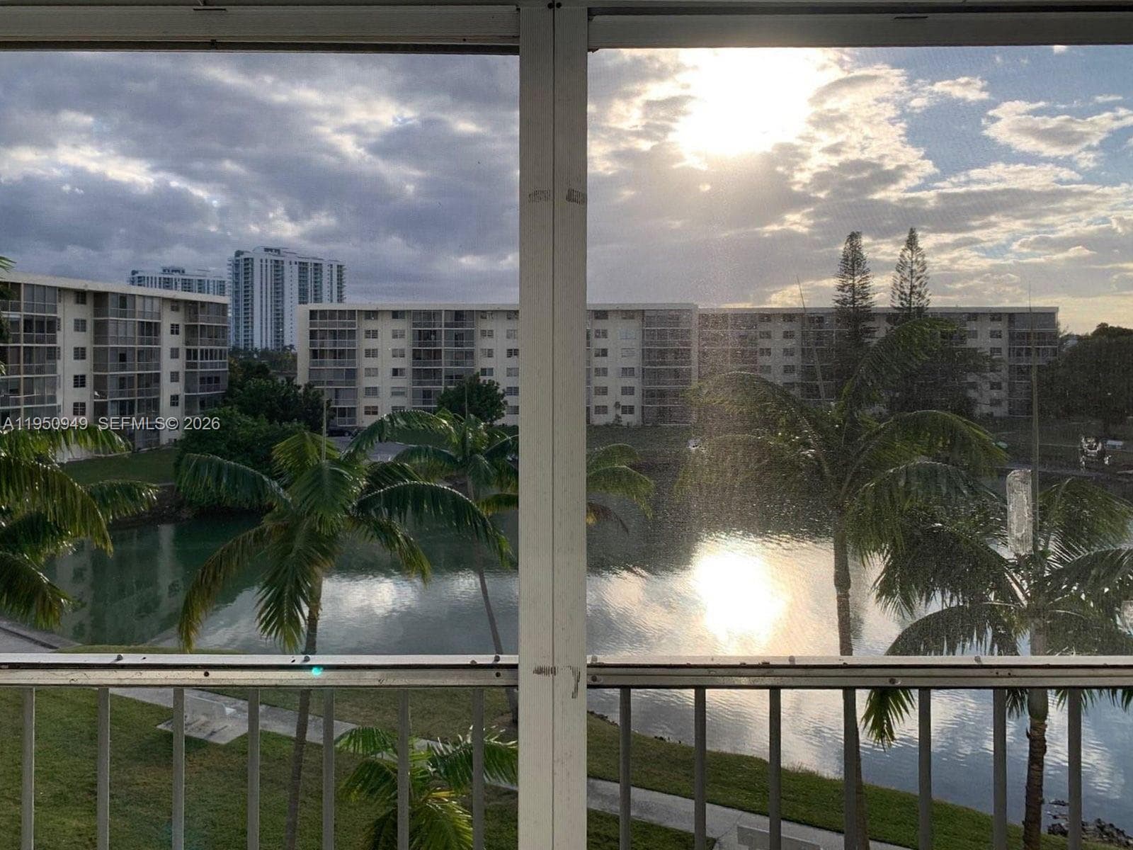 2855 Leonard Dr # H404, Aventura FL 33160 — 13