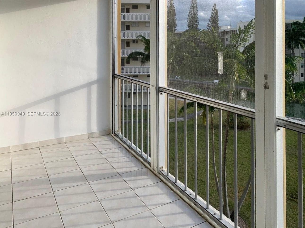 2855 Leonard Dr # H404, Aventura FL 33160 — 12