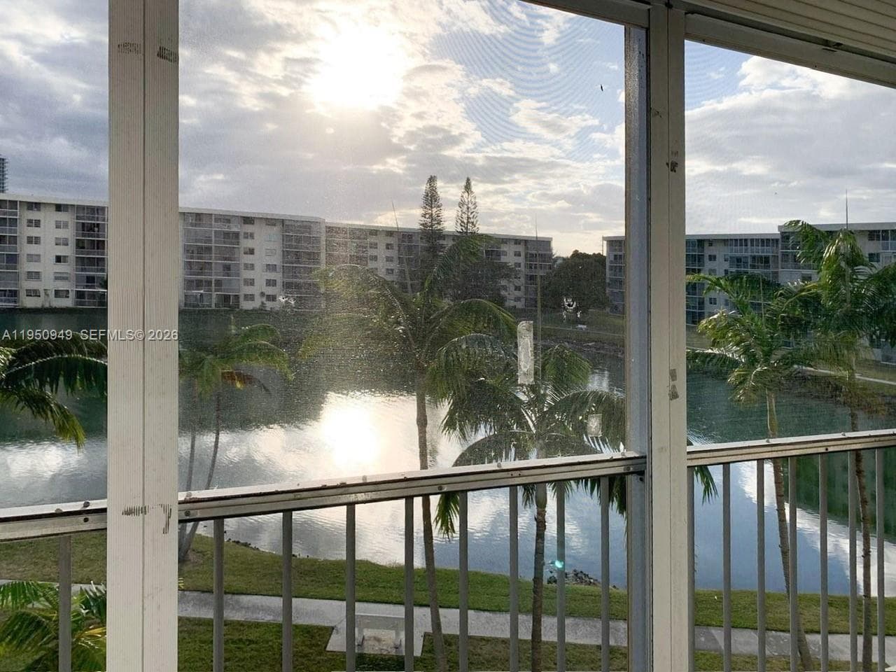 2855 Leonard Dr # H404, Aventura FL 33160 — 14