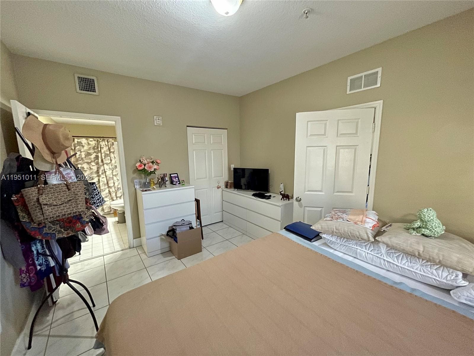 6940 NW 179th St # 7, Hialeah FL 33015 — 12
