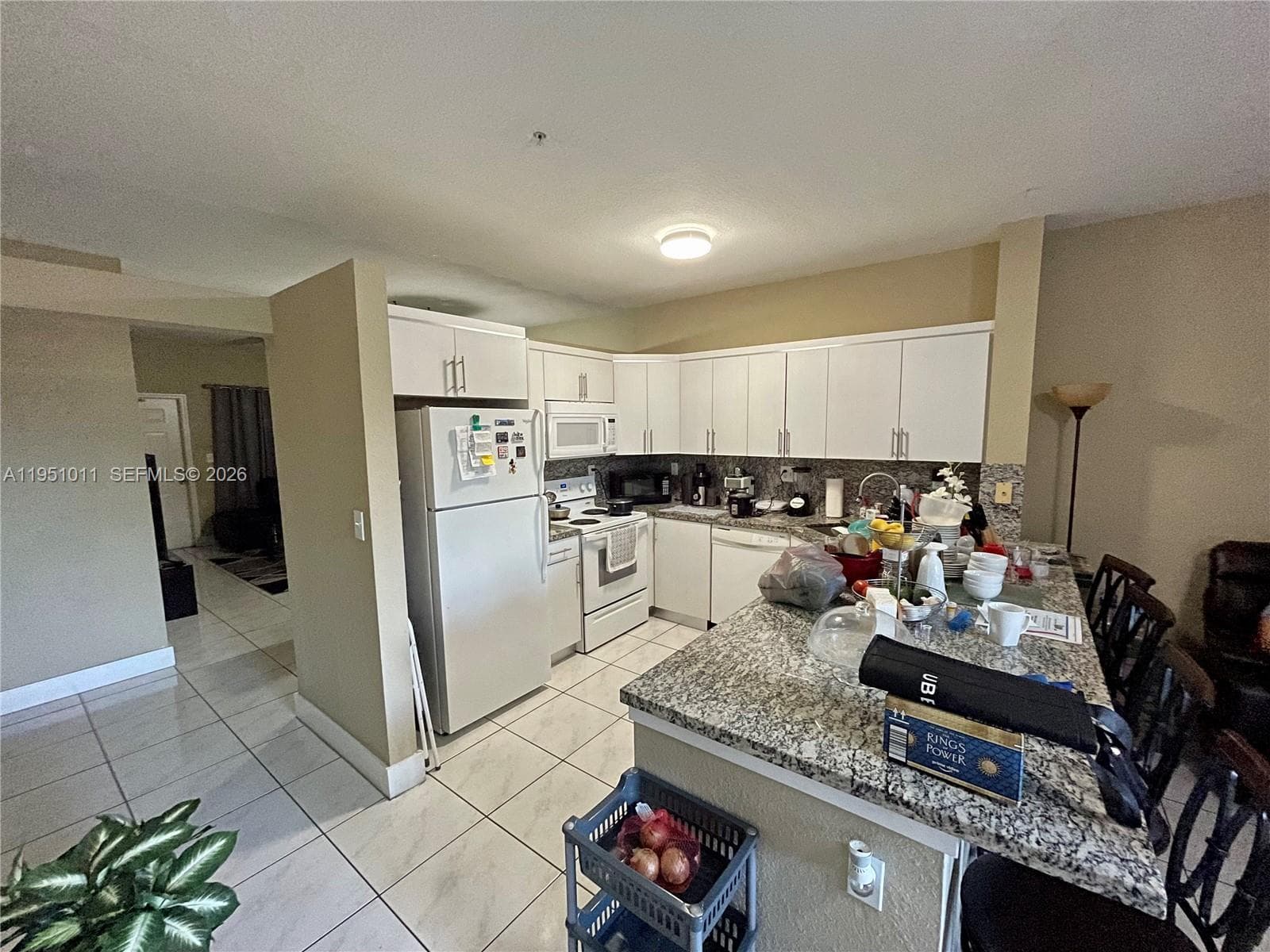 6940 NW 179th St # 7, Hialeah FL 33015 — 8