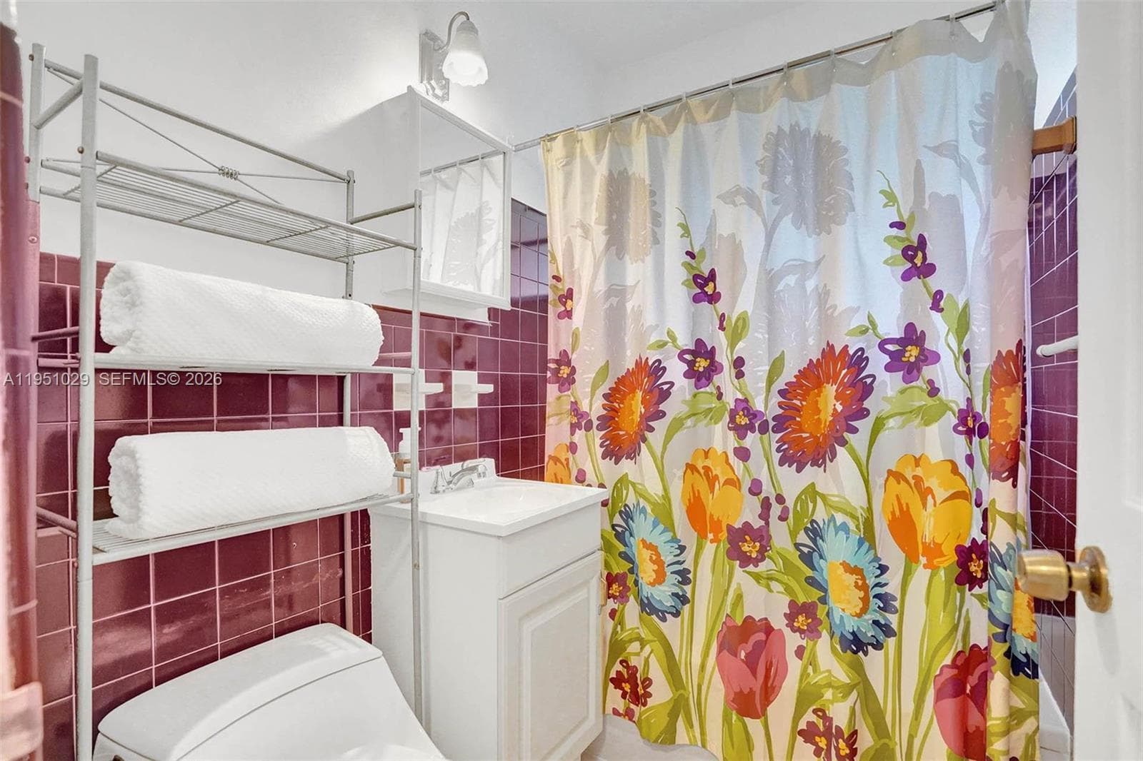 7525 W Treasure Dr, North Bay Village FL 33141 — 19
