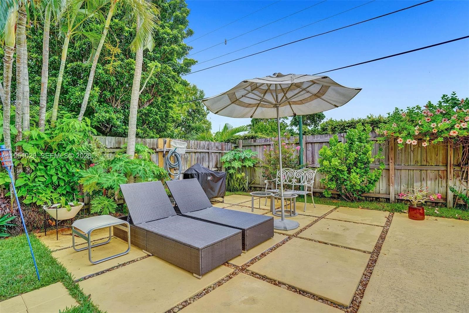 7525 W Treasure Dr, North Bay Village FL 33141 — 40