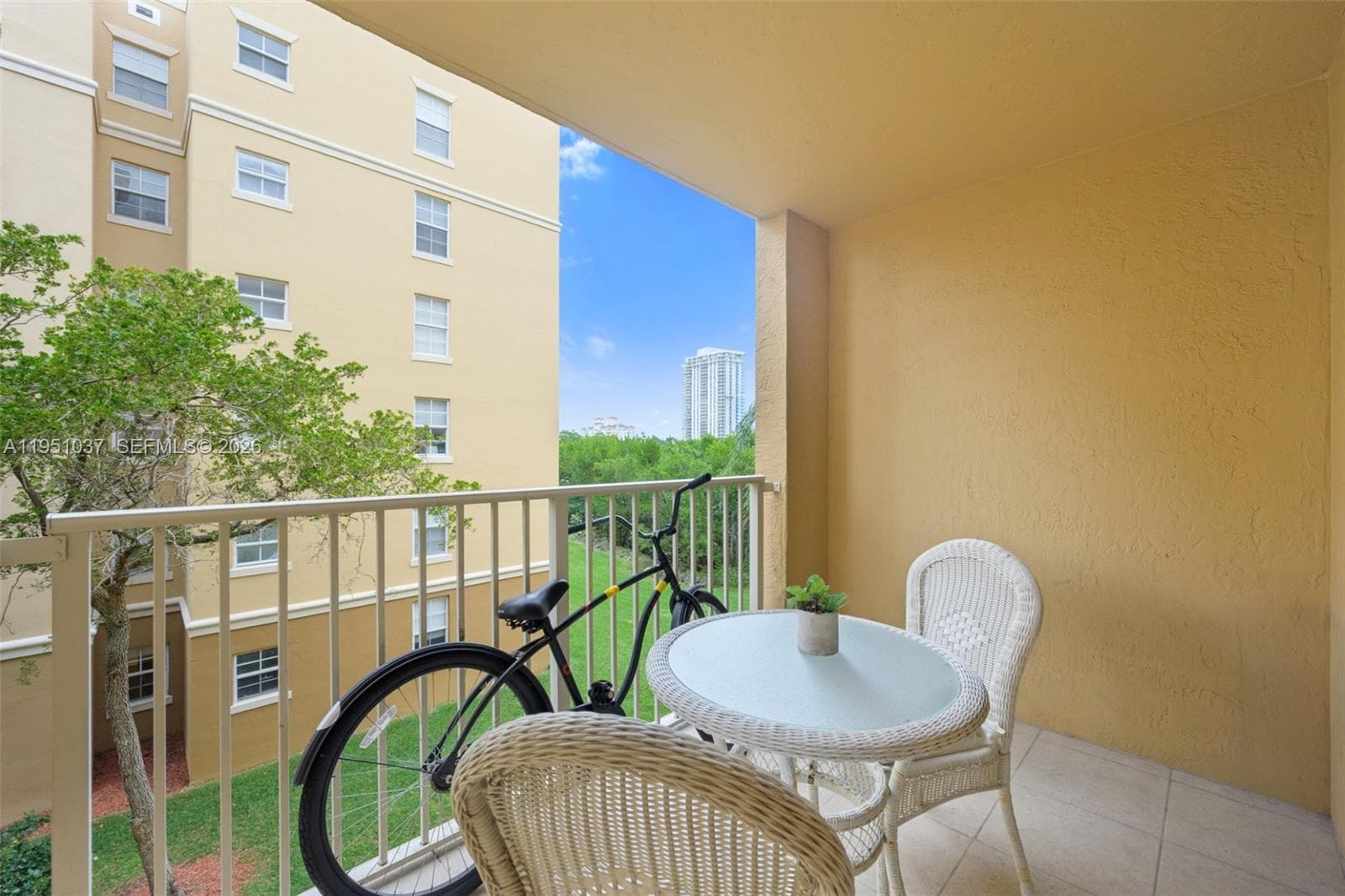 19555 E Country Club Dr # 8303, Aventura FL 33180 — 17
