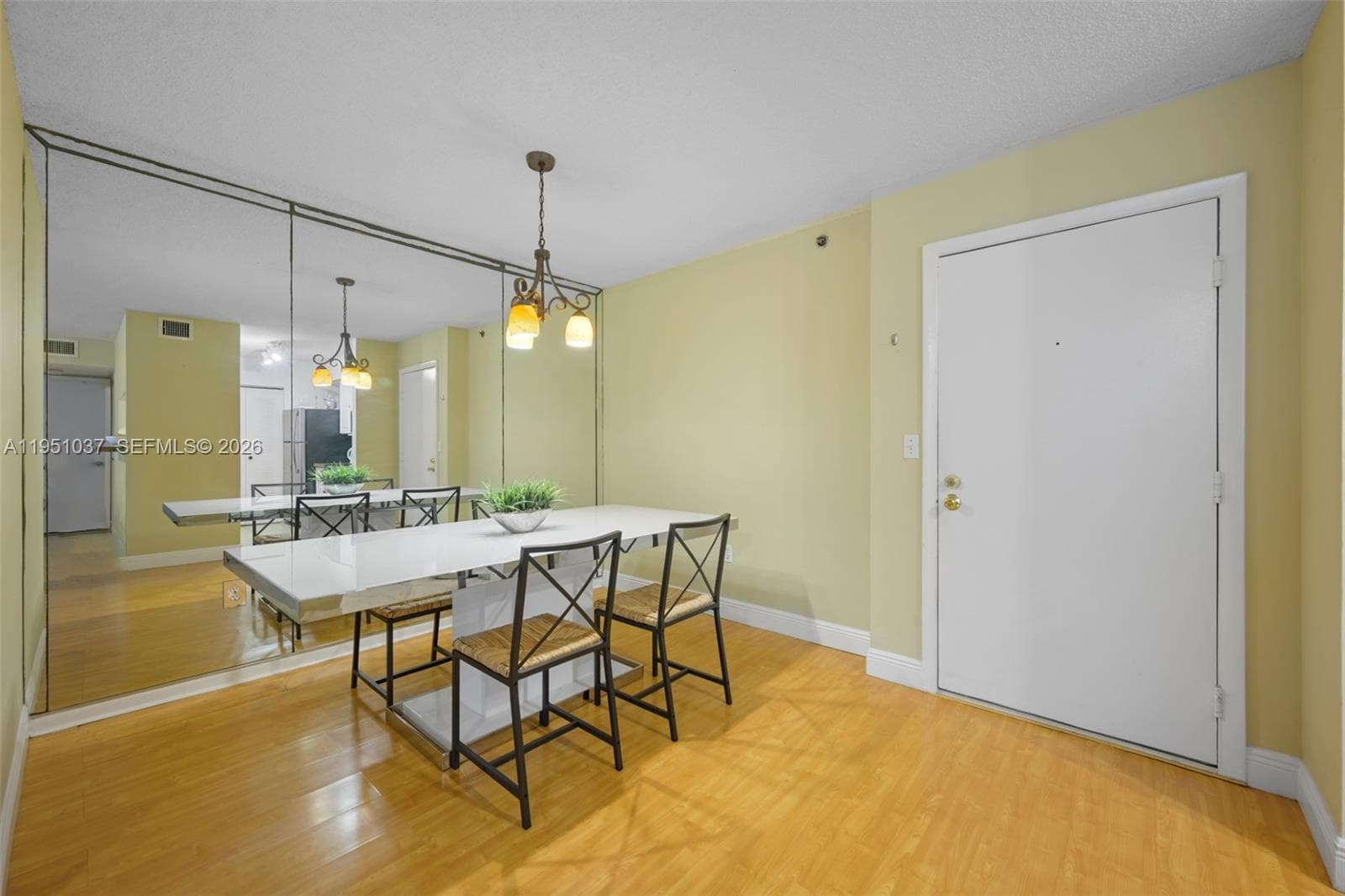 19555 E Country Club Dr # 8303, Aventura FL 33180 — 5