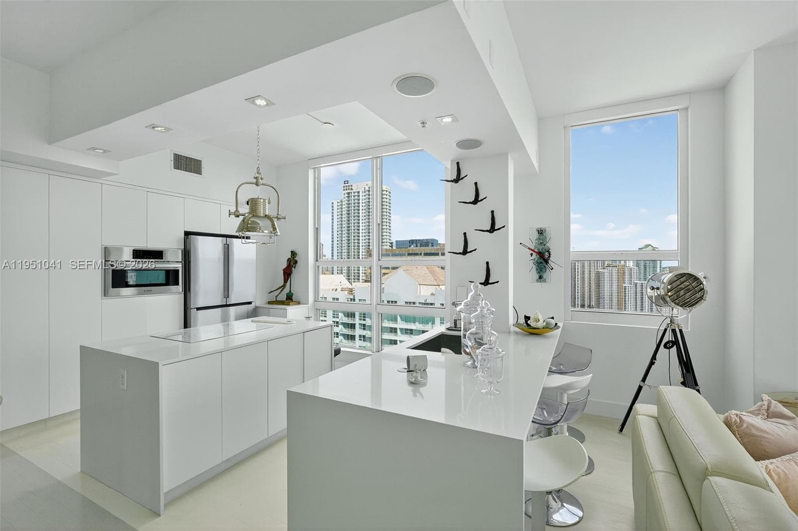 1155 Brickell Bay Dr, Miami FL 33131 — 6