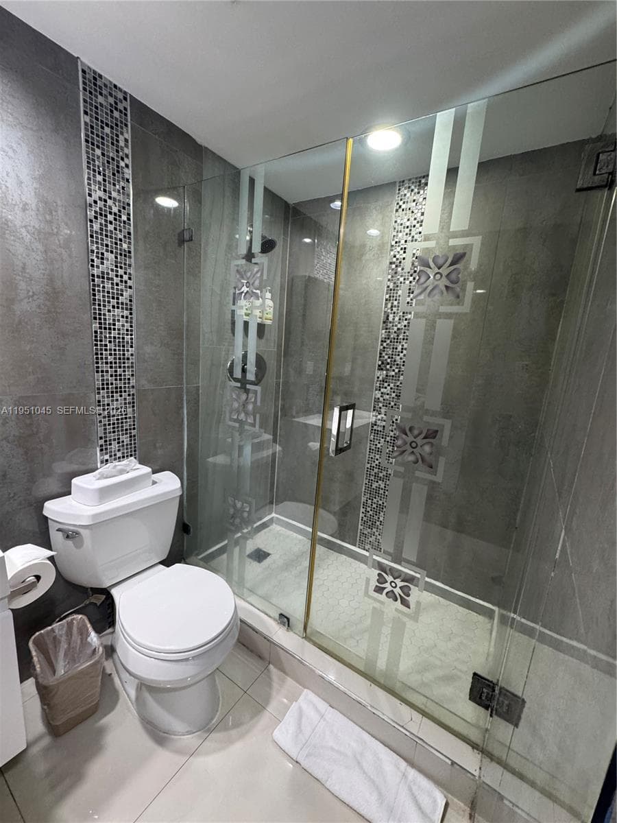 19201 Collins Ave # 1130, Sunny Isles Beach FL 33160 — 9