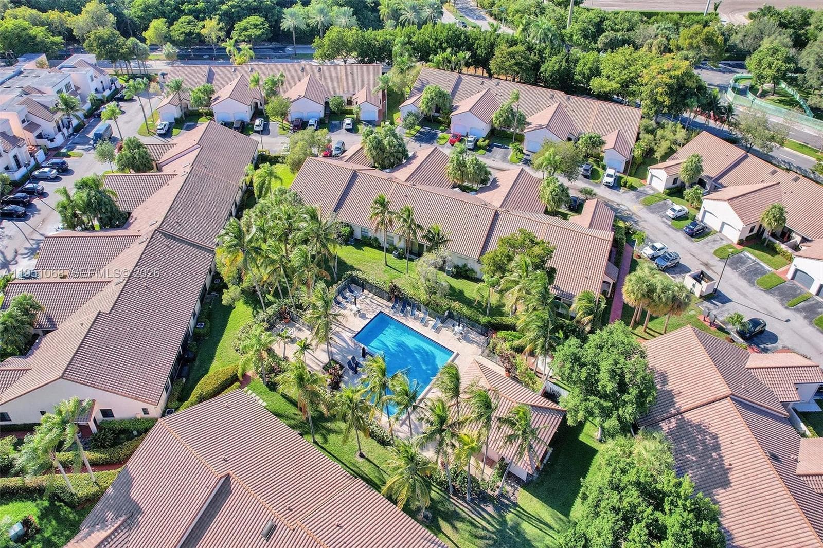 21248 Harbor Way # 24, Aventura FL 33180 — 54