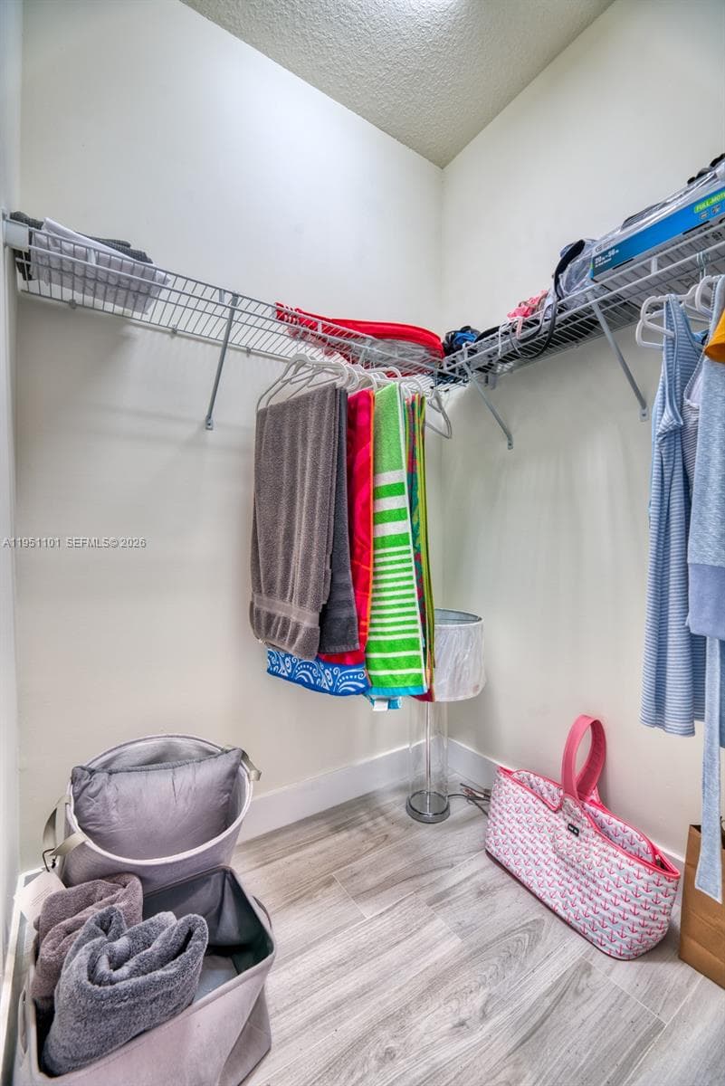 7831 NW 104th Ave # 23, Doral FL 33178 — 17
