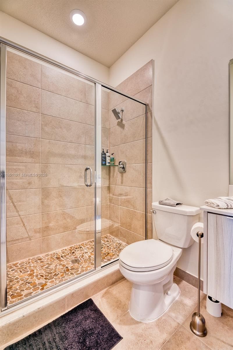 7831 NW 104th Ave # 23, Doral FL 33178 — 16