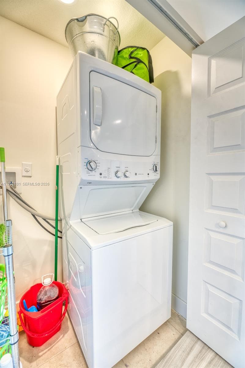 7831 NW 104th Ave # 23, Doral FL 33178 — 12