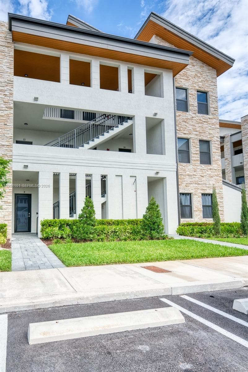 7831 NW 104th Ave # 23, Doral FL 33178 — 28