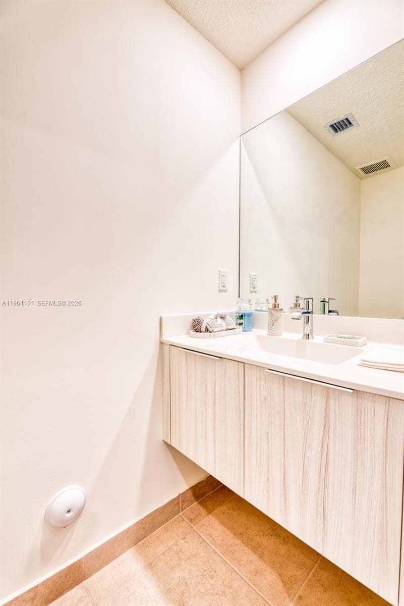 7831 NW 104th Ave # 23, Doral FL 33178 — 18