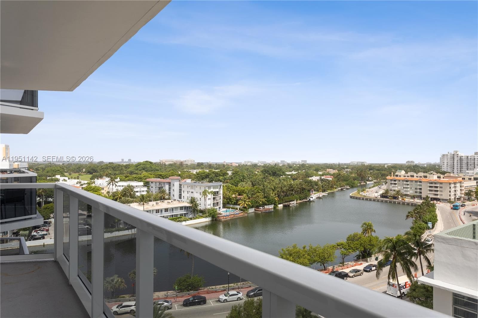 2401 Collins Ave # 1110, Miami Beach FL 33140 — 11