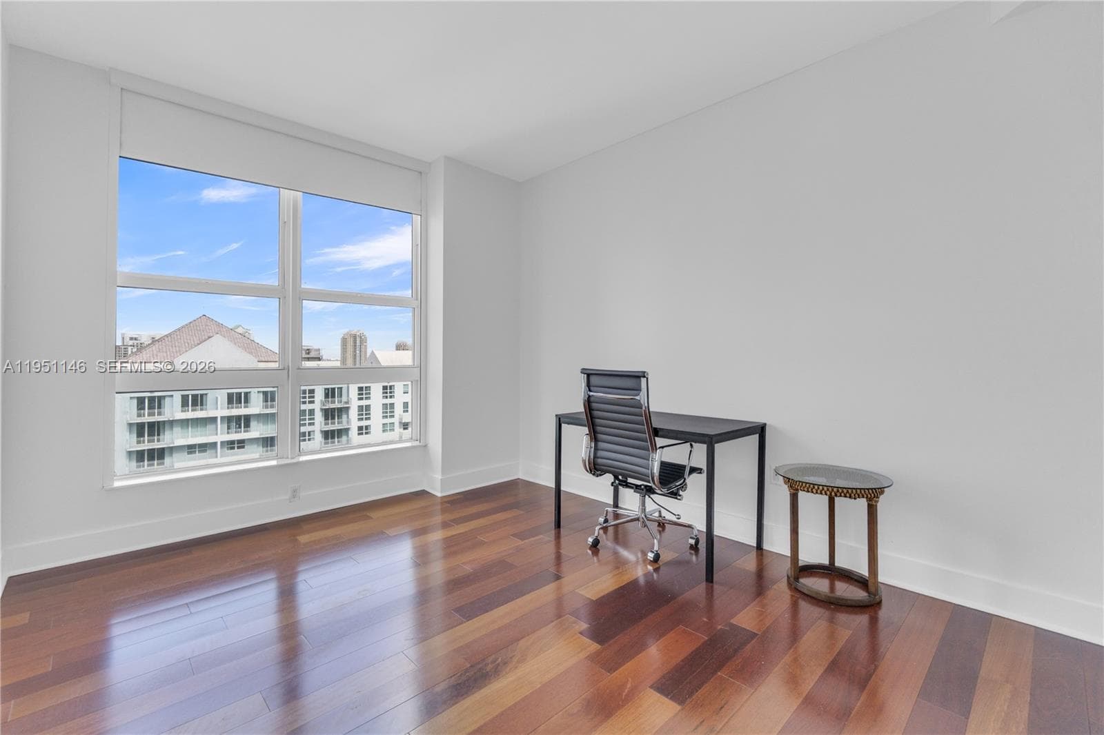 1155 Brickell Bay Dr, Miami FL 33131 — 37
