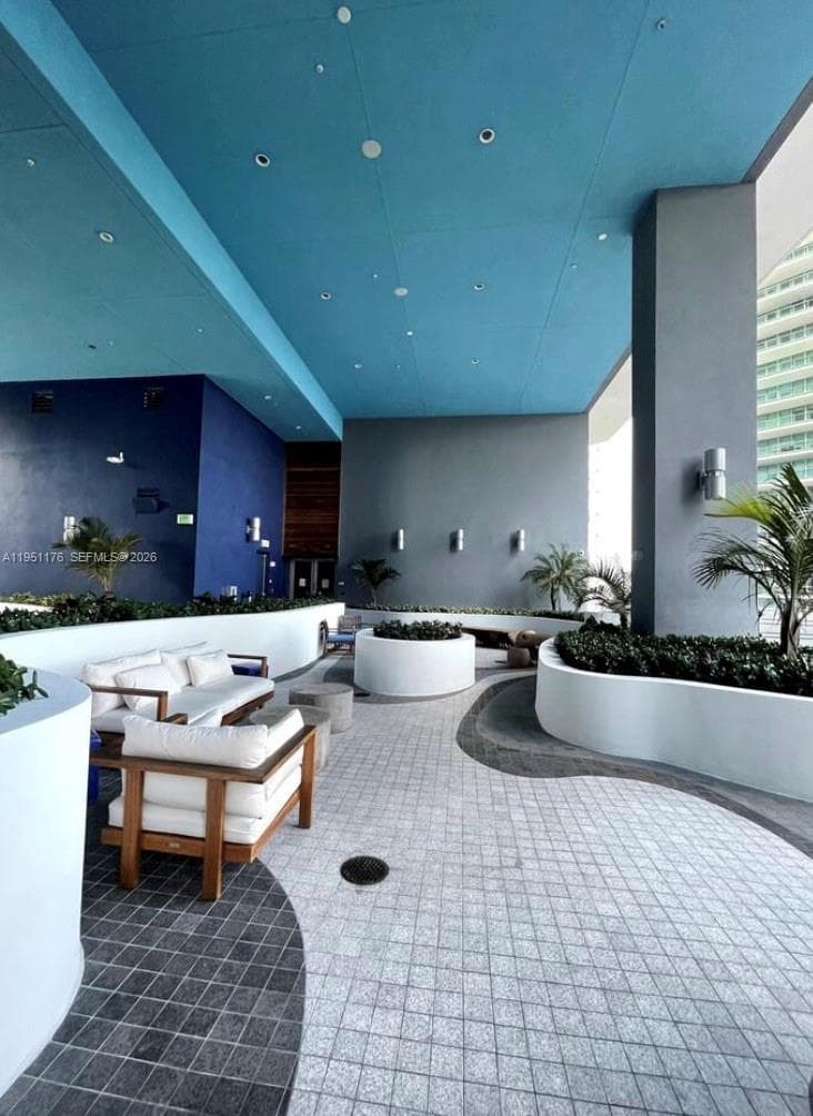 1300 Brickell Bay Dr # 2405, Miami FL 33131 — 18