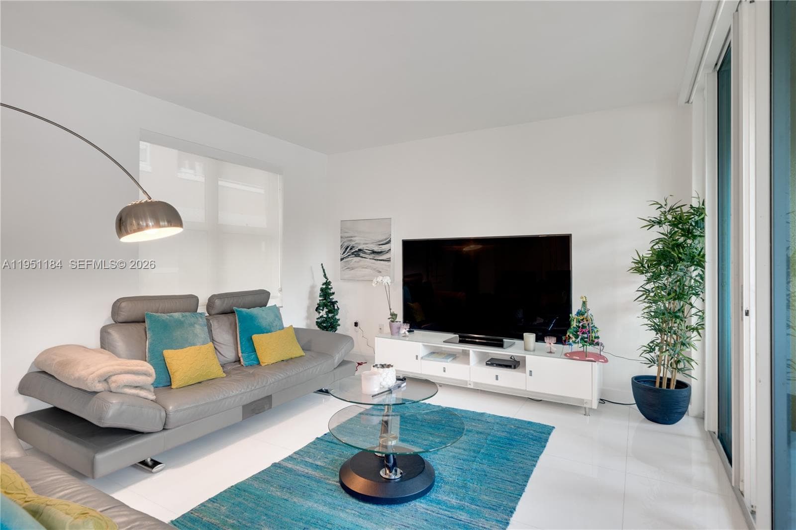 90 Alton Rd # 1, Miami Beach FL 33139 — 2