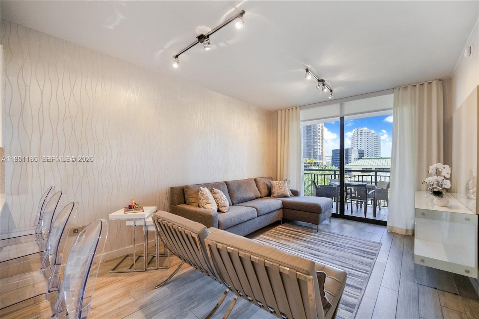 999 SW 1st Ave # 1208, Miami FL 33130 — 5