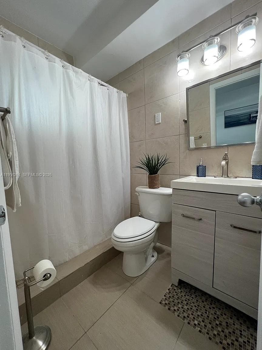 100 Sunrise Dr # 5, Key Biscayne FL 33149 — 11