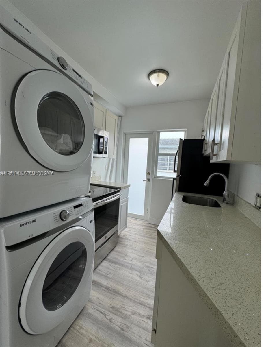 1248 Marseille Dr # 2, Miami Beach FL 33141 — 12