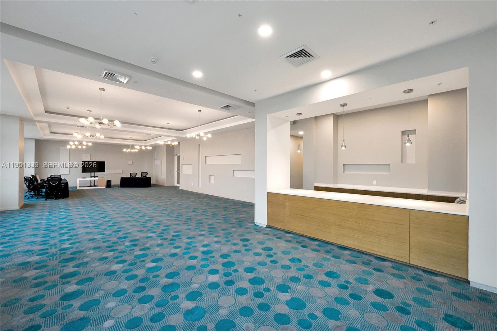 1900 N BAYSHORE DR, Miami FL 33132 — 38